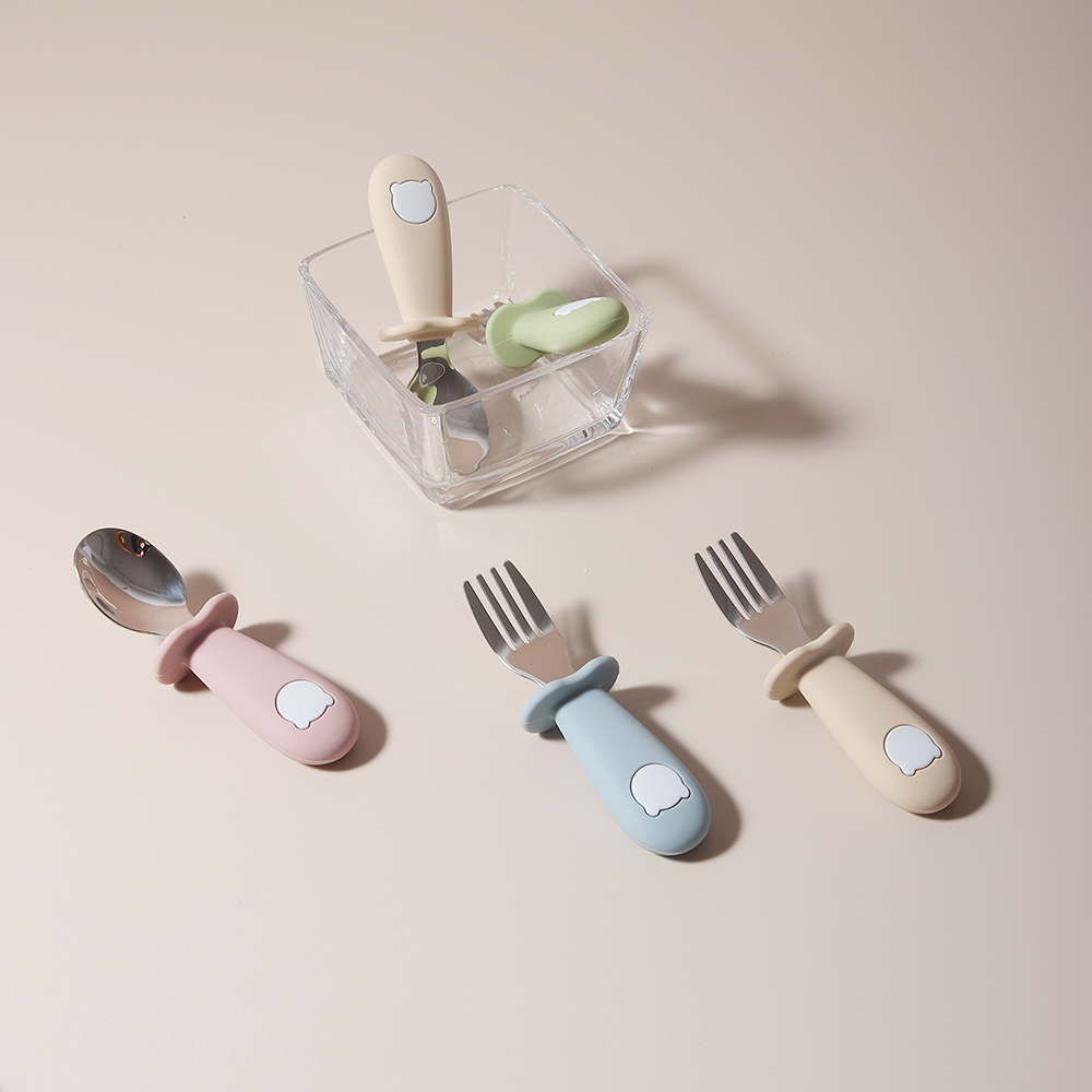 Baby Panda-vormige siliconen l - Baby Food Utensils recensie en prijs